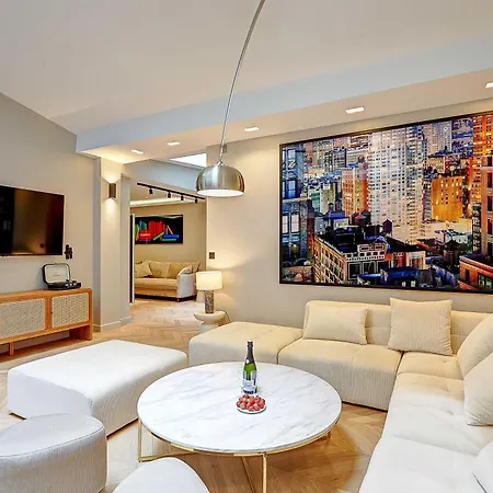 Elegant With Ac - 3br-10p- Le Marais Apartment *